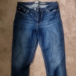 Signature by Levi Strauss high rise slim capri Sze 12